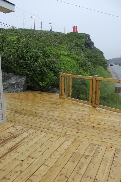 Starboard Side Guest House Channel-Port aux Basques Exterior photo