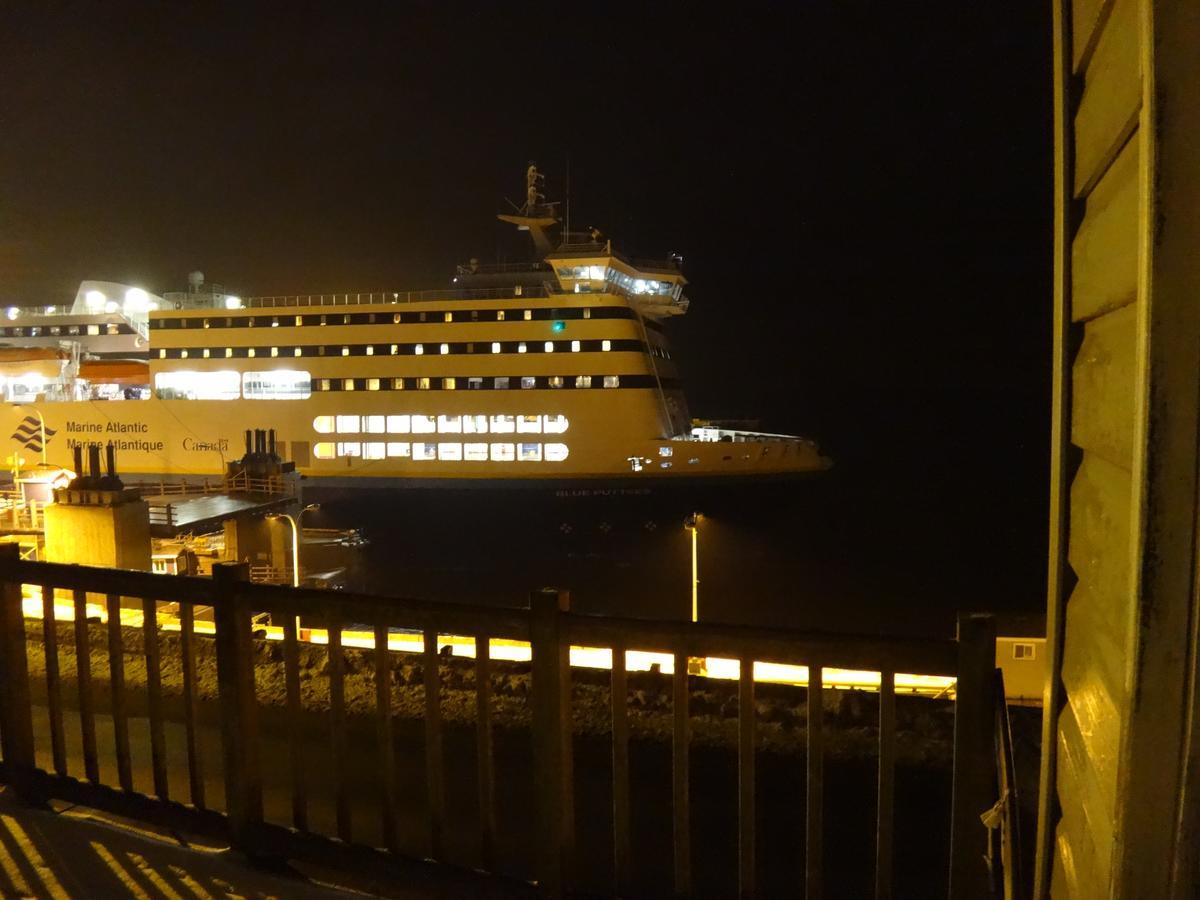 Starboard Side Guest House Channel-Port aux Basques Exterior photo